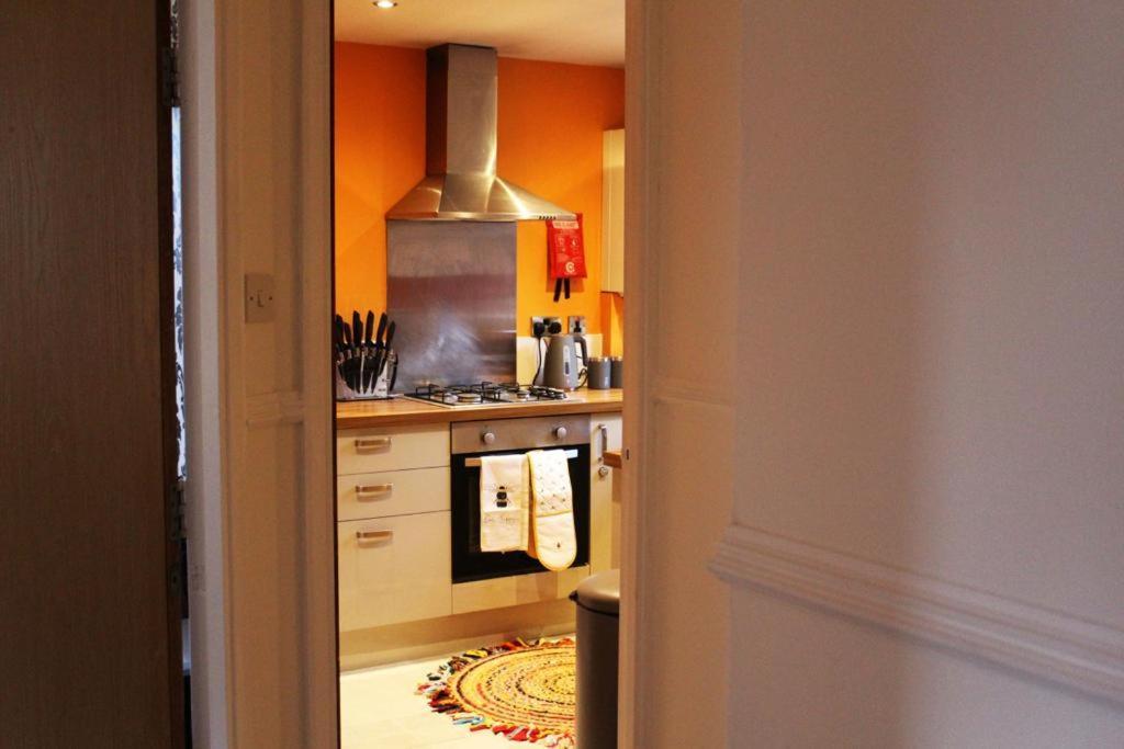 Cheery Craigie Ground Floor Apartment Perth Kültér fotó