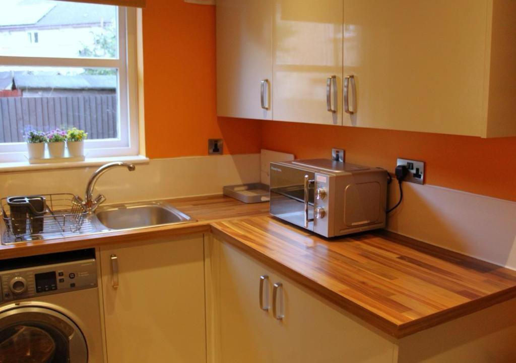 Cheery Craigie Ground Floor Apartment Perth Kültér fotó
