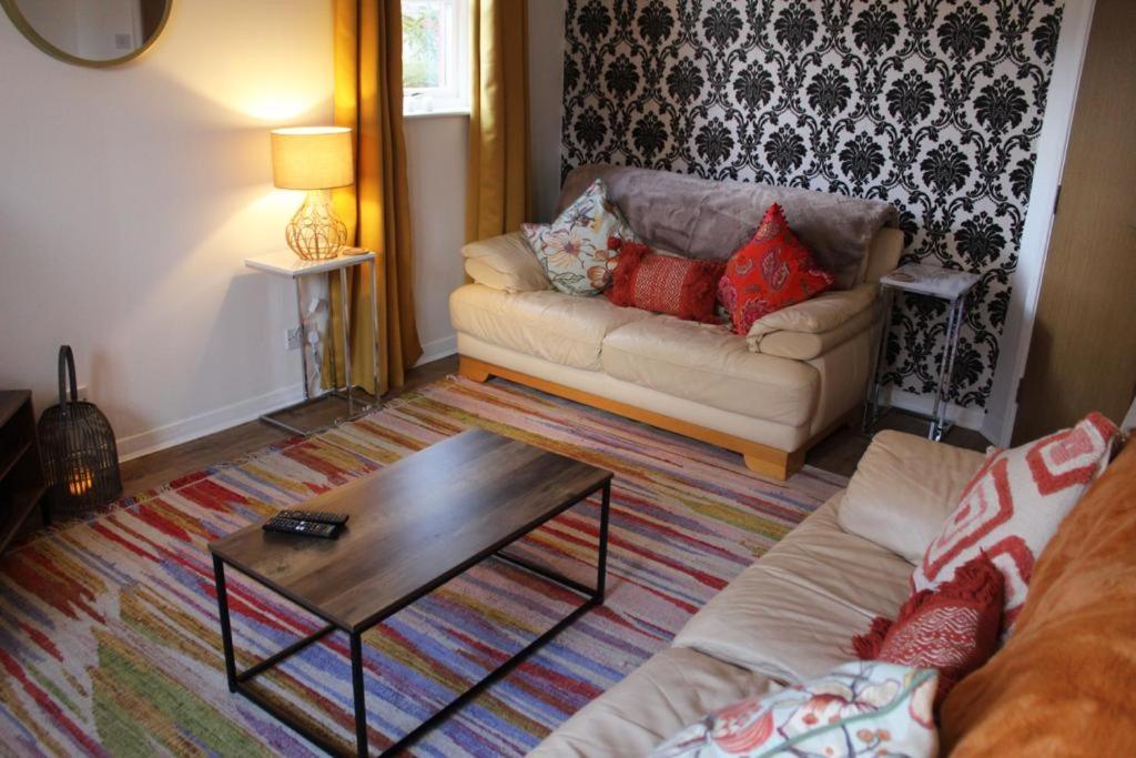 Cheery Craigie Ground Floor Apartment Perth Kültér fotó
